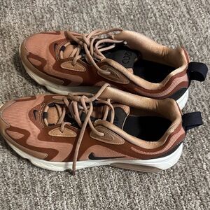 Nike Brown and Tan Casual Running Shoes